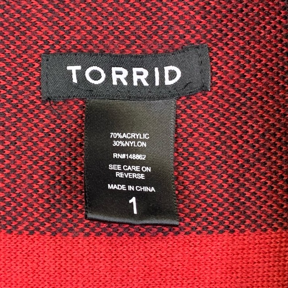 TORRID Buffalo Plaid Drape Front Cardigan Size 1X - Picture 2 of 4